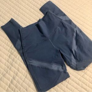 AERIE OFFLINE Hugger Hi Rise Legging